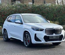 BMW IX1 20 66.5KWH SHADOW EDITION AUTO EDRIVE 5DR (11KW CHARGER)