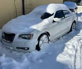 2014 CHRYSLER 300S 5000$