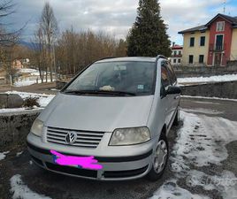 PATTINI A ROTELLE IN LINEA