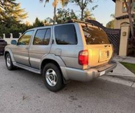 2001 INFINITI QX4