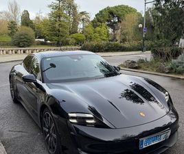 PORSCHE TAYCAN 4S