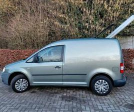 ② VW CADDY 1.6 ESSENCE VERSION SPÉCIALE — CAMIONNETTES & UTILITAIRES — 2EMEMAIN