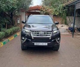 TOYOTA FORTUNER TRÈS BON ÉTAT