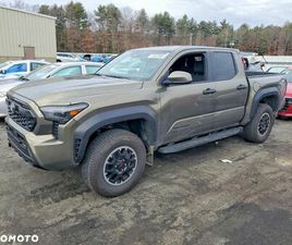 TOYOTA TACOMA