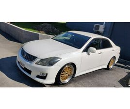 TOYOTA CROWN ATHLETE, GRS204