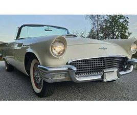 1957 FORD THUNDERBIRD