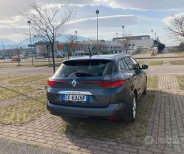 RENAULT MEGANE AUTO FAMILIARE
