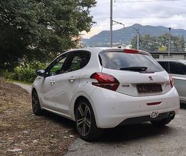 PEUGEOT 208 PEUGEOT 208 1.2E GTLINE