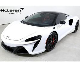 USED 2024 MCLAREN ARTURA TECHLUX