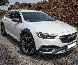 OPEL INSIGNIA COUNTRY TOURER EXCLUSIVE 4X4 /AGR/AHK HUD 8-FACH BEREIFT