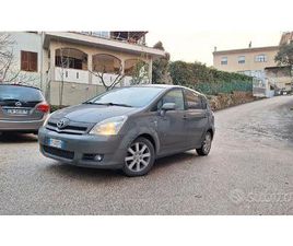 TOYOTA COROLLA VERSO D-4D 2004