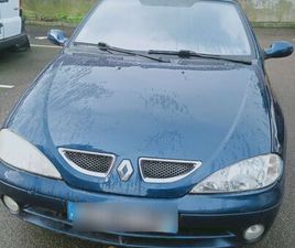 RENAULT MÉGANE CABRIOLET BLEU 2002