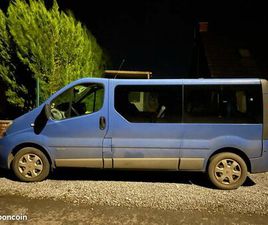 RENAULT TRAFIC PASSENGER