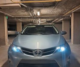 TOYOTA AURIS TOURING SPORTS TOYOTA AURIS TOURINGE SPORTS HYBRIDE 136H DYNAMIQUE 2ÈME MAIN TRÈS BON ÉTAT