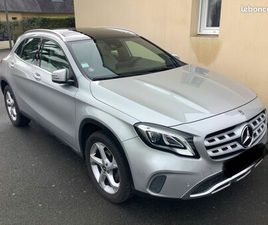 MERCEDES GLA 200 BUSINESS EXECUTIVE 7G-DCT
