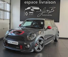 MINI JOHN COOPER WORKS GP2 218 / NUMEROTEE 441/2000