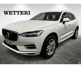 T8 TWE AWD MOMENTUM AUT