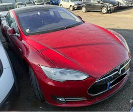 TESLA MODEL S GRÊLÉE