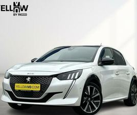 PEUGEOT 208 GT / EAT8 / CUIR! / PANO