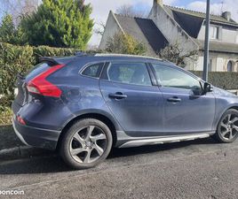 VOLVO V40 CROSS COUNTRY T4 BVA 180 XENIUM