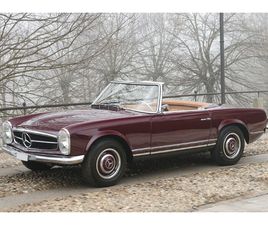 1965 MERCEDES-BENZ 230 SL PAGODA