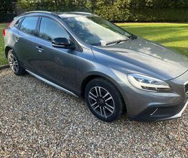 2017 VOLVO V40 2.0TD D2 CROSS COUNTRY NAV PLUS GEARTRONIC