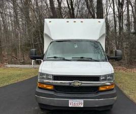 CHEVROLET EXPRESS 2019 CHEVY EXPRESS BOX TRUCK