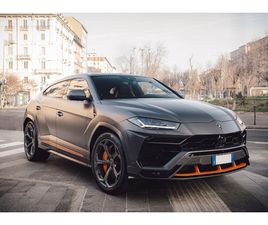 2021 LAMBORGHINI URUS - GRAPHITE CAPSULE