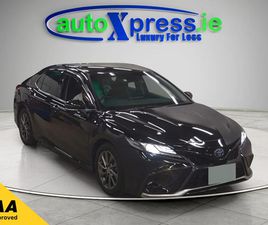 TOYOTA CAMRY HYBRID WS LOW MILEAGE , REVERSING CAMERA
