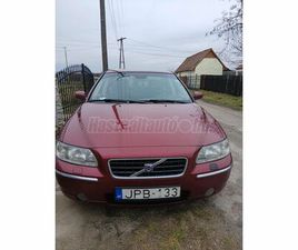 VOLVO S60 2.4 D MOMENTUM