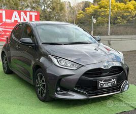 TOYOTA YARIS 1.5 HYBRID 5 PORTE STYLE