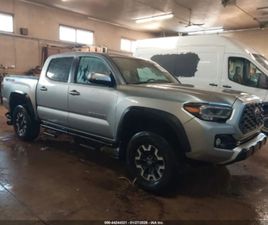 TOYOTA TACOMA TRD OFF ROAD * CARFAX*