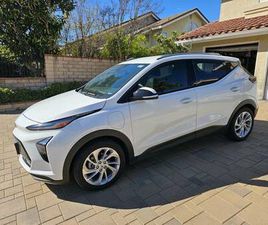 CHEVROLET BOLT EUV 2023 CHEVROLET BOLT EUV 1LT 4D EV GARAGED CLEAN TITLE 23