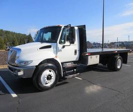 2007 INTERNATIONAL 4300 FLAT BED VERY LOW MILES