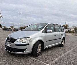 VOLKSWAGEN - TOURAN