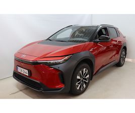 STYLE AWD EDITION - *1-OM SUOMIAUTO, ÄÄNIERISTETTY, AKUN LÄMMITYS*