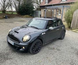 MINI COOPER S R56 184CH PACK RED HOT CHILI