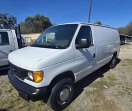 FORD CARGO 2006 FORD E-250 CARGO VAN W/ LIFT GATE - REDUCED