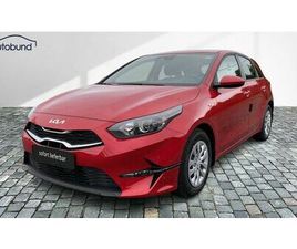 KIA CEED III 1,5 T-GDI BEST DAB NAVI RÜCKFAHRK