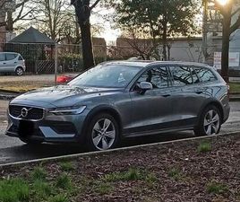 VOLVO V 60 CROSSCOUNTRY