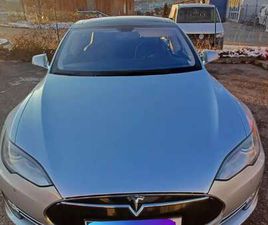 TESLA MODEL S P85 TESLA MODEL S P85 SIGNATURE