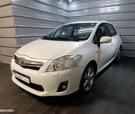 TOYOTA AURIS HSD 136H EXECUTIVE 5P
