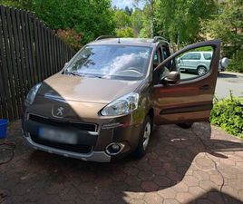 PEUGEOT PARTNER TEEPEE MIT CAMPEREINBAU ODER ALS 5 SITZER