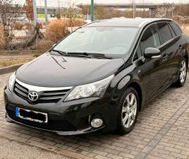 TOYOTA AVENSIS COMBI 2,2-L-D-CAT EXECUTIVE EXECUTIVE