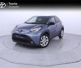 TOYOTA AYGO X PLAY MT