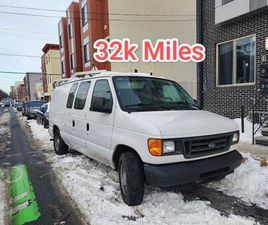 FORD CARGO FORD E150 CARGO VAN. 32K MILES