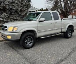 2002 TOYOTA TUNDRA LIMITED V8
