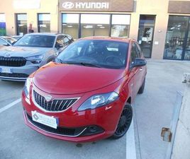 LANCIA YPSILON LANCIA YPSILON 1.0 FIREFLY 5 PORTE S&S HYBRID SILVER