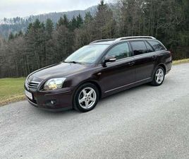 TOYOTA AVENSIS 2.2 130KW LEDER