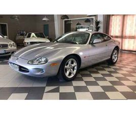 2000 JAGUAR XK8 4.0 COUPÉ A VENDRE